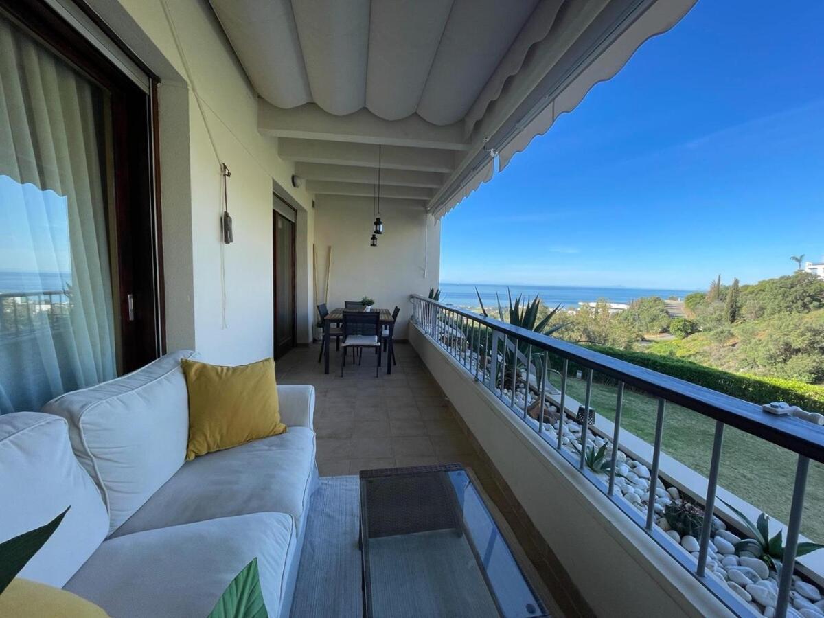 Apartemen Altos De 2 Bedooms Duplex Marbella